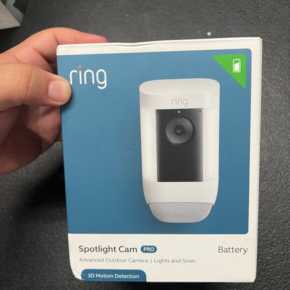 Ring Spotlight Cam Pro Battery White 3D Motion Surveillance Camera Amazon Alexa - Picture 1 of 2
